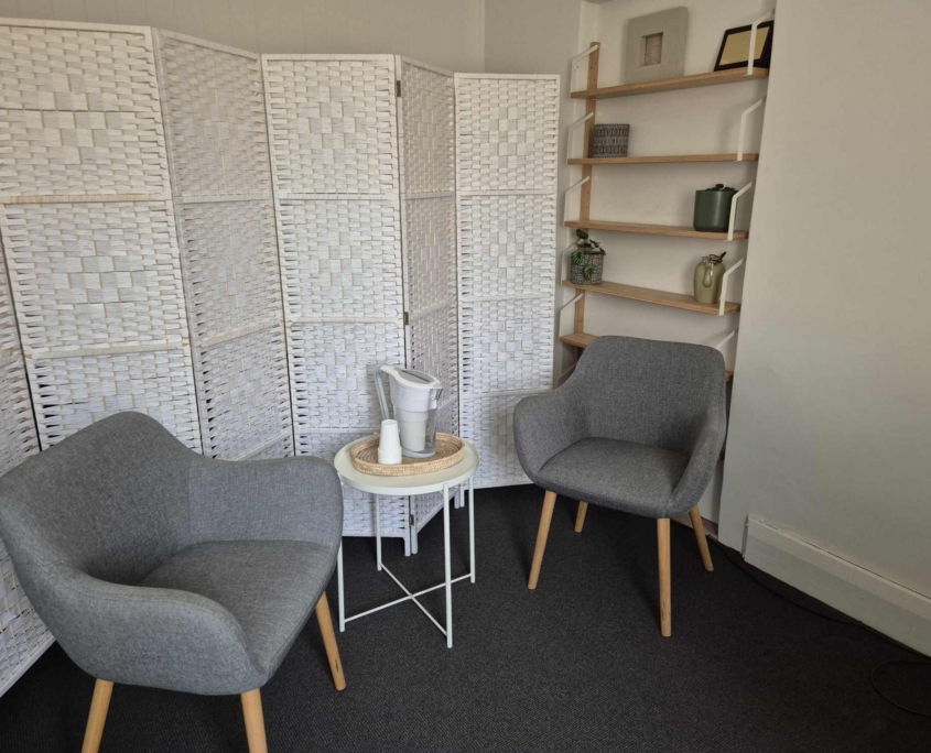 Darling Corner Osteopathy Room to Rent 1